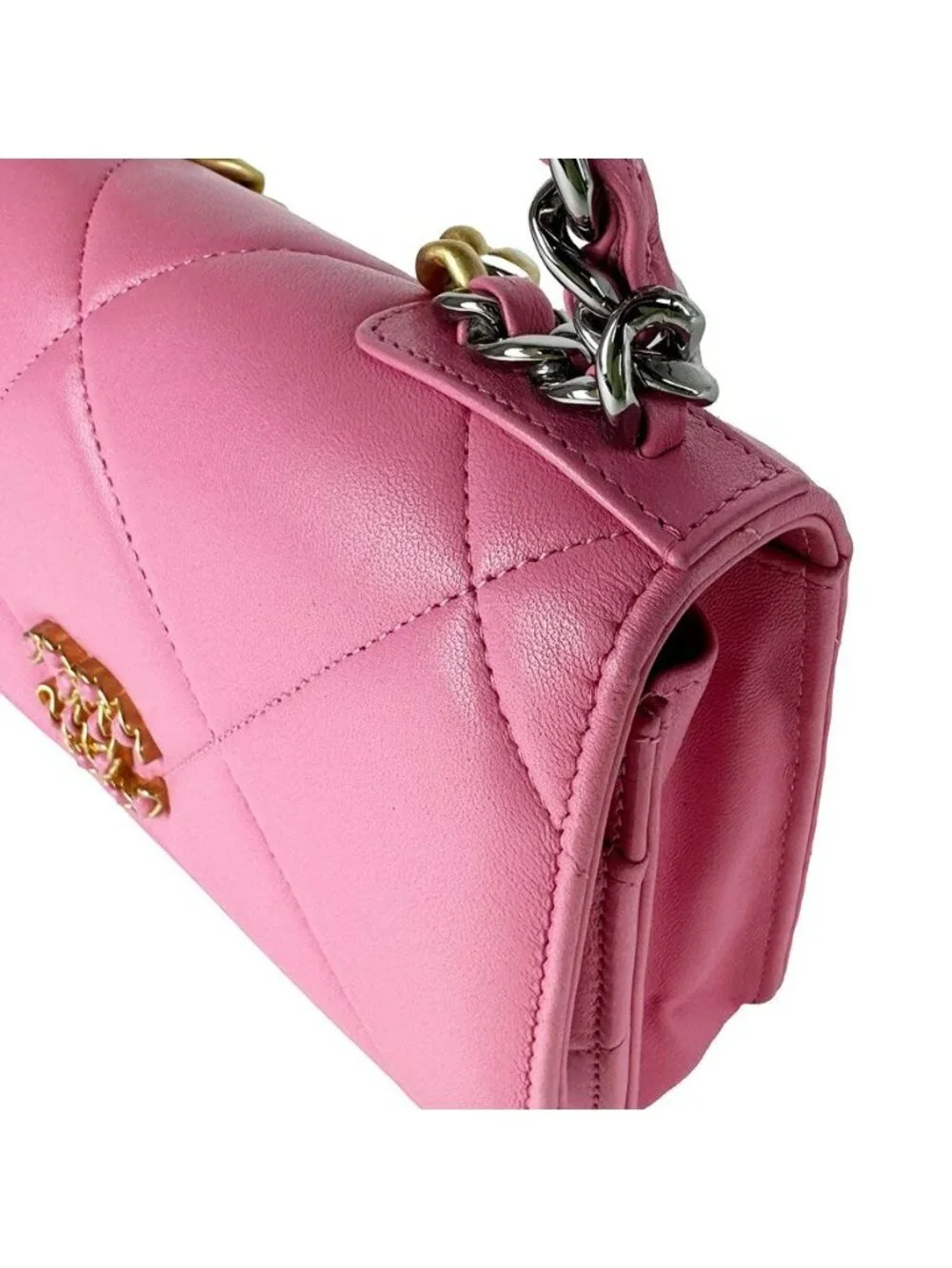 Chanel Chain Wallet Shoulder Bag